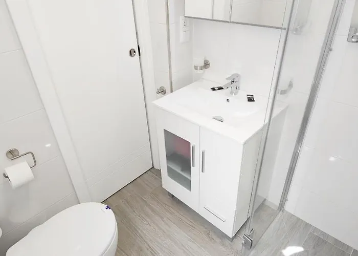 Ap368 - Coronado 67 - *